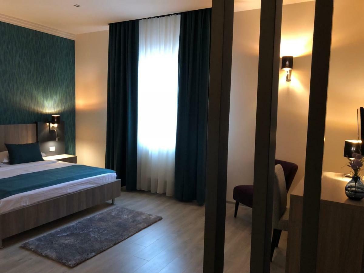 Pensiunea Lido Piatra Neamţ Extérieur photo